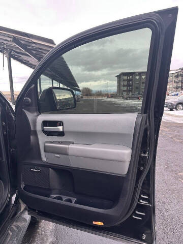 2016 Toyota Sequoia Limited