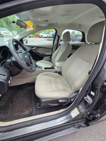 2015 Ford Focus SE
