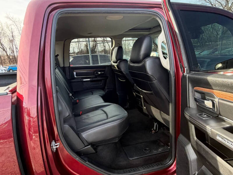 2017 RAM 1500 Laramie