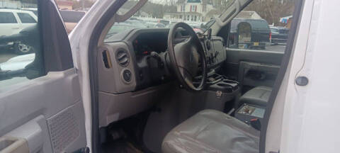 2011 Ford E-Series E-250