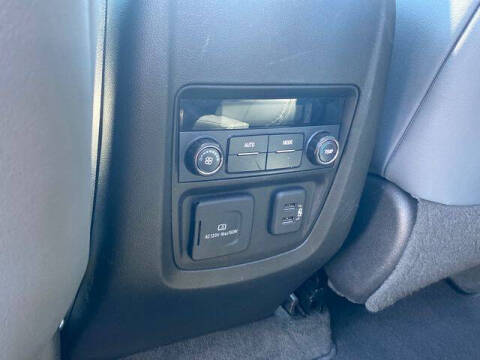 2020 Buick Enclave Essence