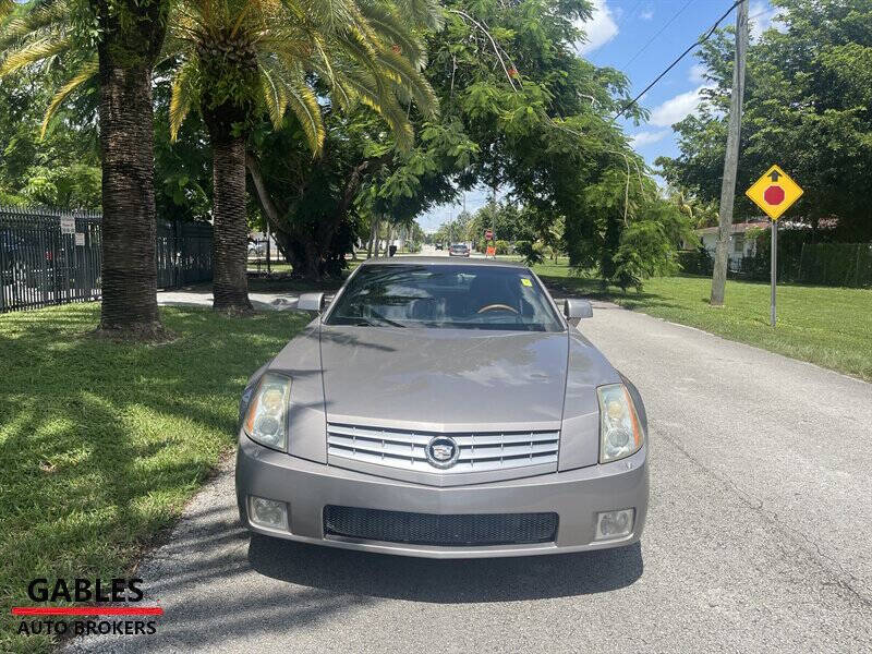 2005 Cadillac XLR