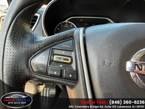 2016 Nissan Maxima