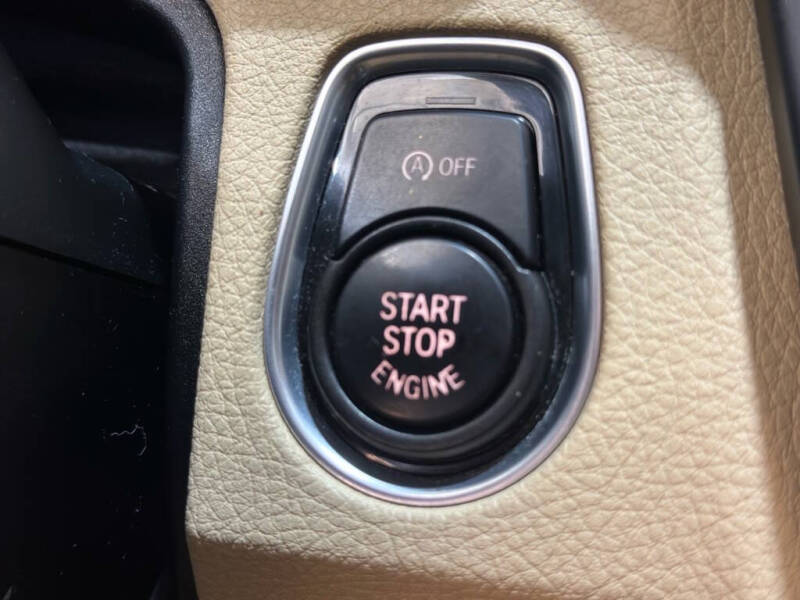 2013 BMW 3 Series 328i