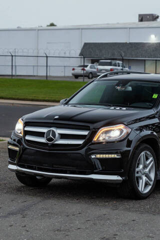 2015 Mercedes-Benz GL-Class GL 550 4MATIC