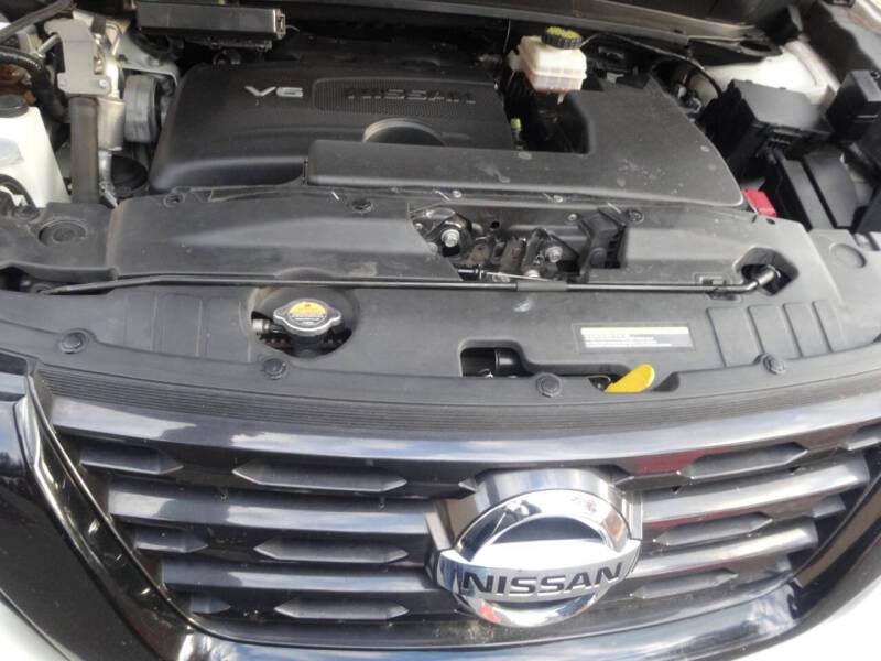 2018 Nissan Pathfinder SL