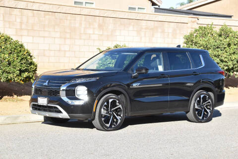 2023 Mitsubishi Outlander PHEV SE