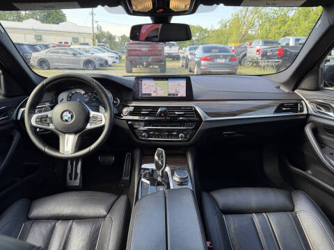 2018 BMW 5 Series 540i