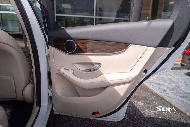 2019 Mercedes-Benz GLC GLC 300