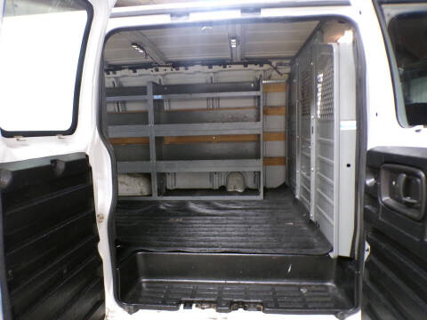 2016 GMC Savana 2500