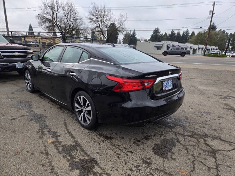 2017 Nissan Maxima