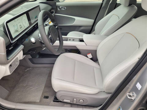 2025 Hyundai IONIQ 6 SEL