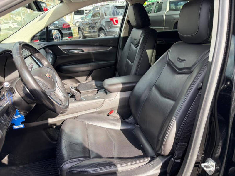 2019 Cadillac XT5 Luxury