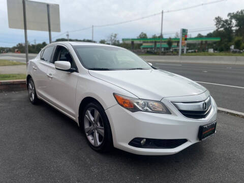 2015 Acura ILX 2.0L w/Tech