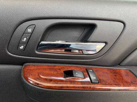 2012 Chevrolet Avalanche LTZ