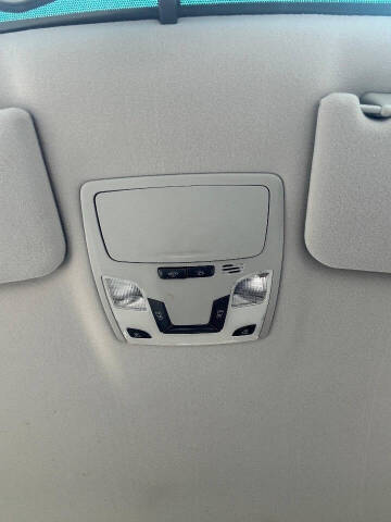 2014 Toyota Sienna LE 7-Passenger