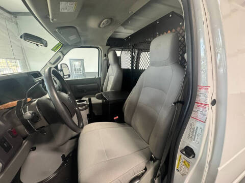 2011 Ford E-Series E-250