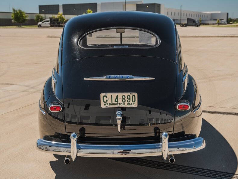 1947 Ford Super Deluxe