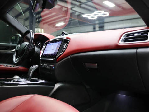 2021 Maserati Ghibli GranLusso