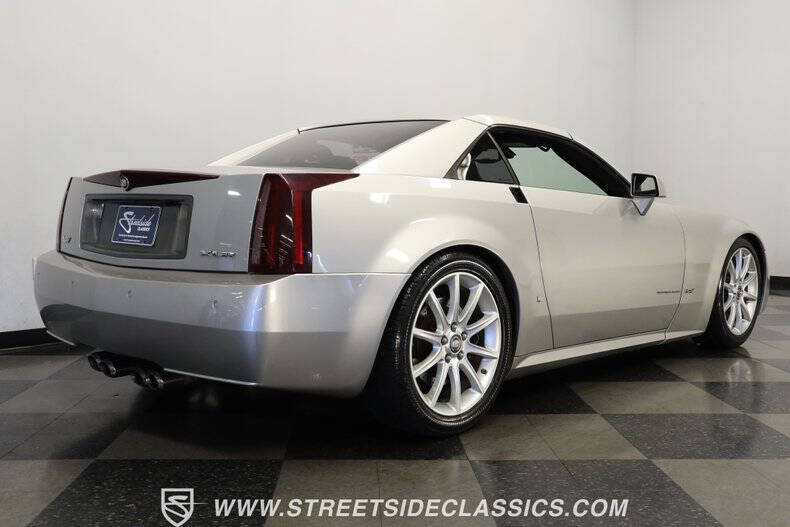 2006 Cadillac XLR-V