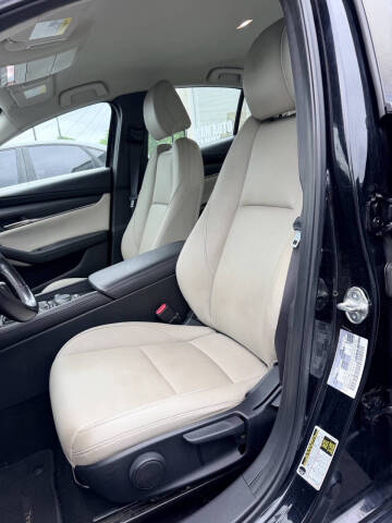 2019 Mazda Mazda3 Sedan Select