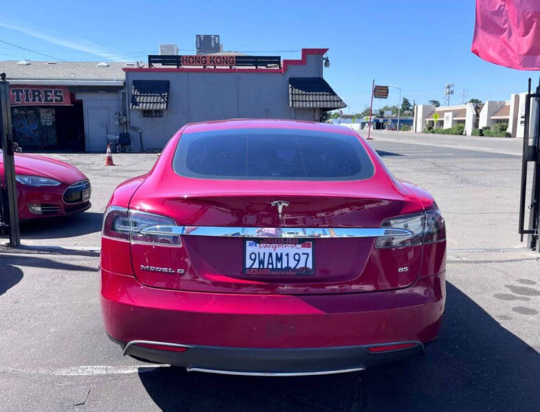 2014 Tesla Model S