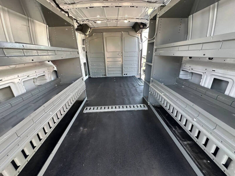 2023 Ford Transit