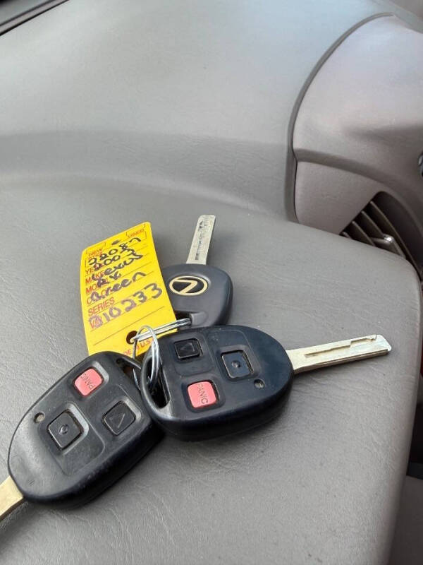 2003 Lexus RX 300