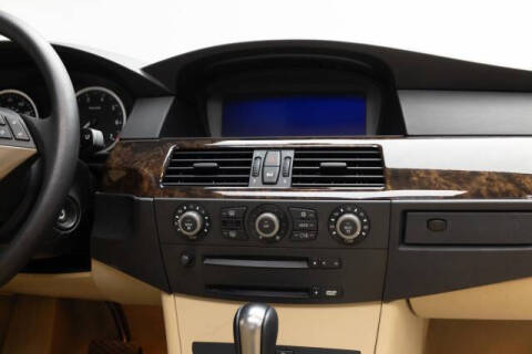 2004 BMW 5 Series 545i