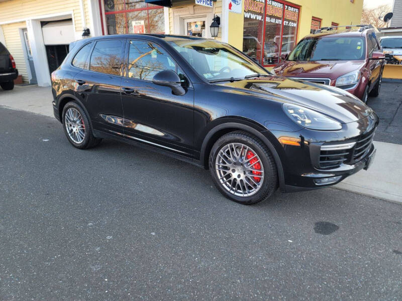 2015 Porsche Cayenne Turbo