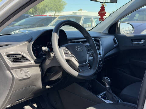 2020 Hyundai Accent SE