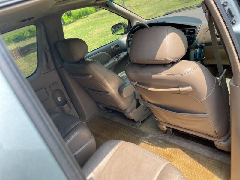 1999 Toyota Sienna