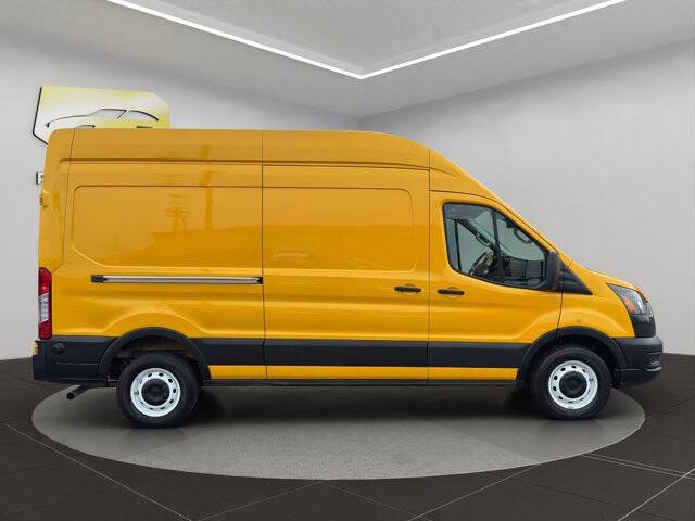 2023 Ford Transit 250
