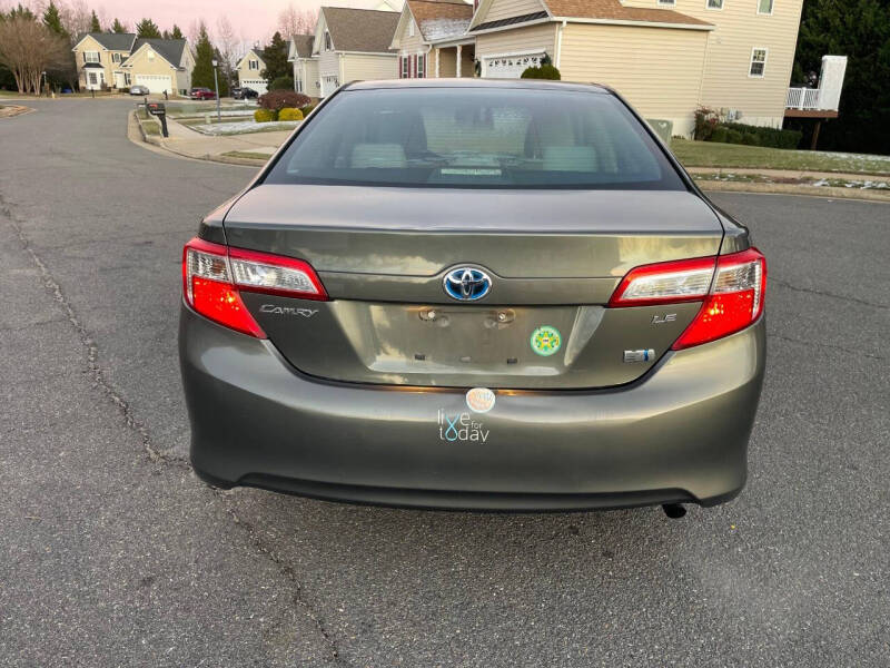 2012 Toyota Camry Hybrid LE