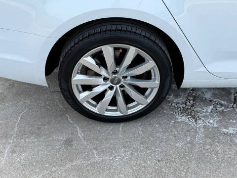 2017 Audi A4 2.0T quattro Premium