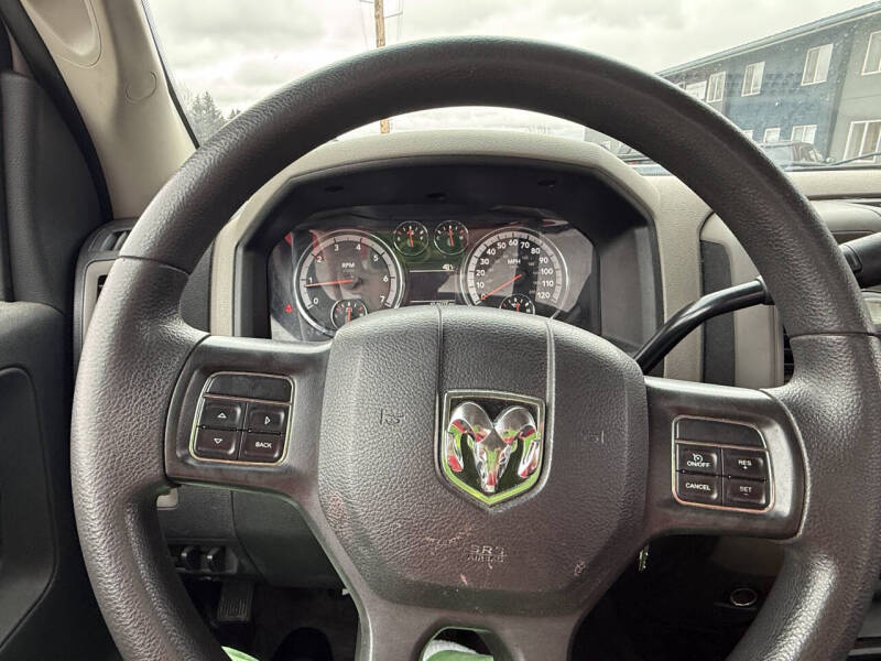 2012 RAM 1500 ST