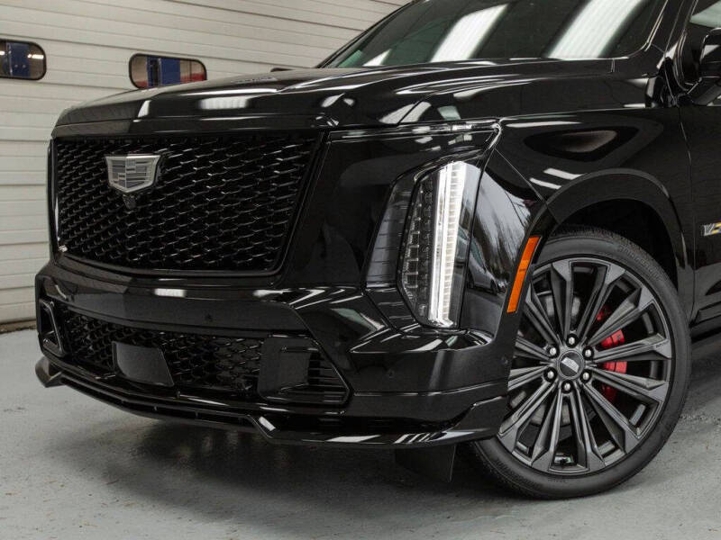 2025 Cadillac Escalade-V