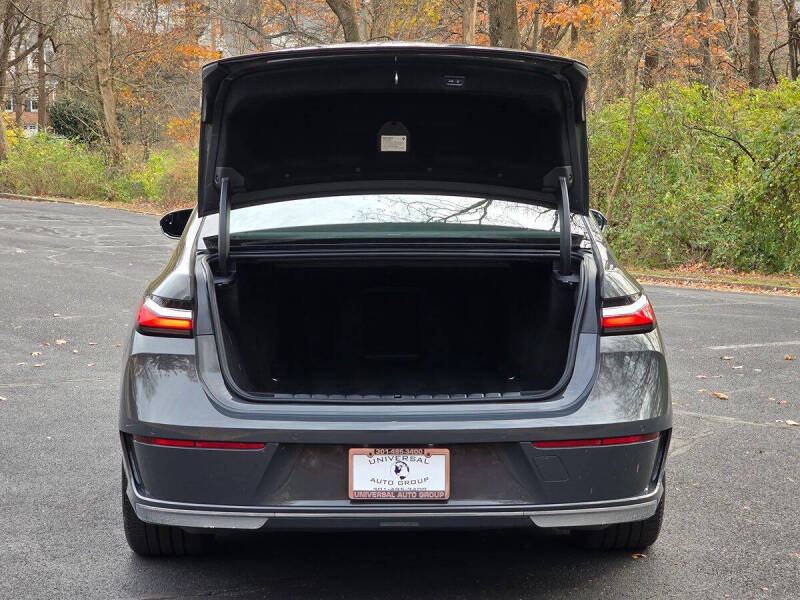 2024 BMW i7 xDrive60