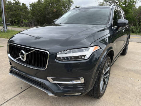 2017 Volvo XC90 T6 Momentum