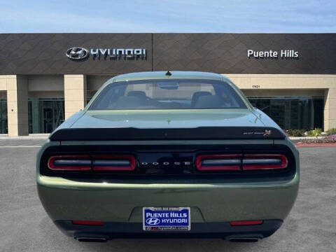 2022 Dodge Challenger