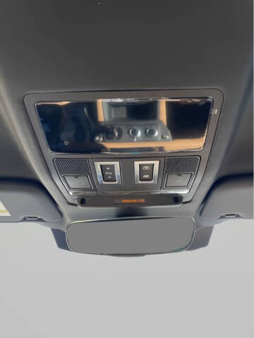 2025 Land Rover Defender 90 P300 S