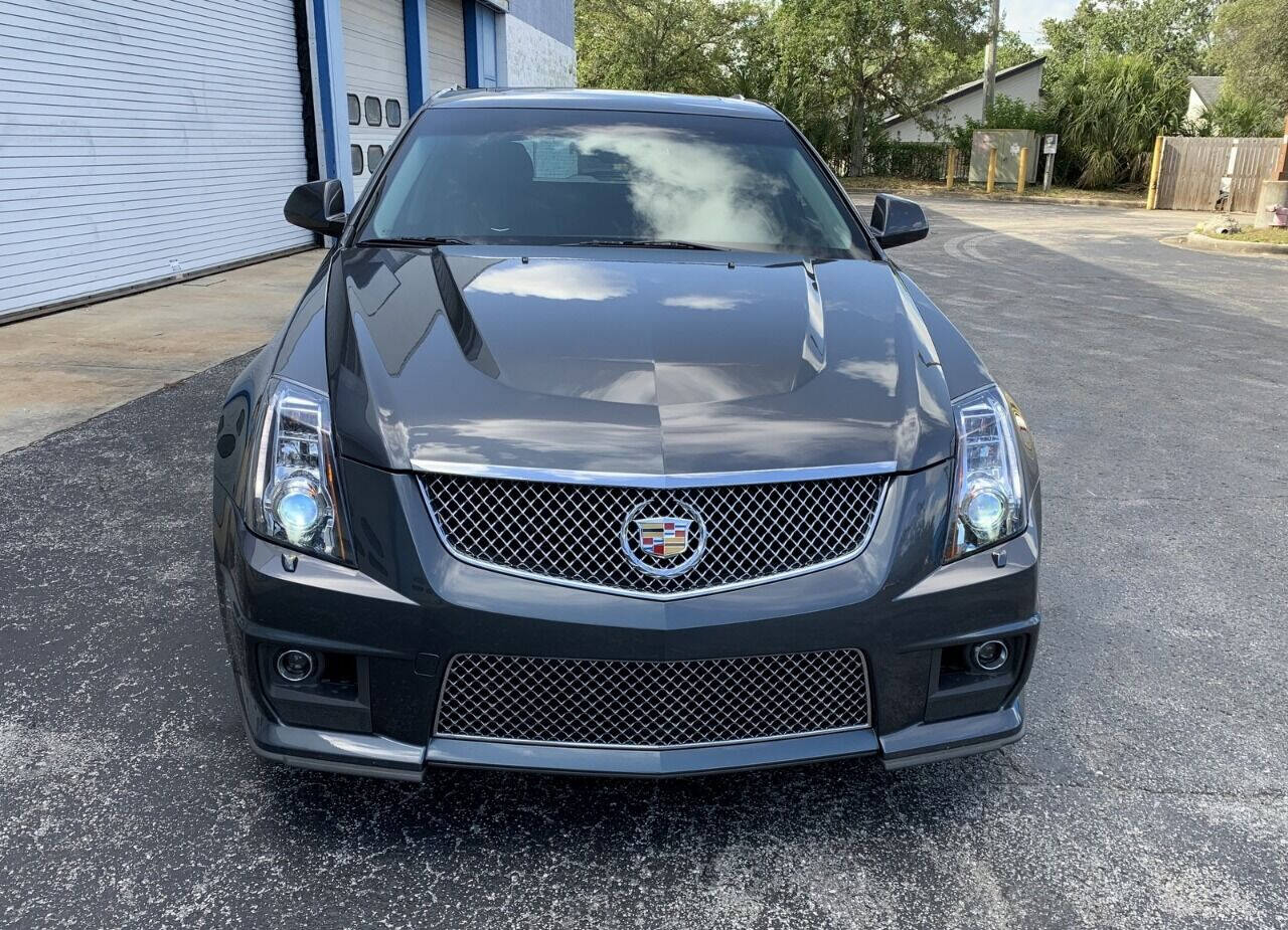 2011 Cadillac CTS-V 36