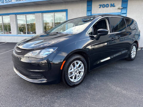 2024 Chrysler Voyager LX