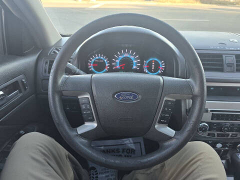 2012 Ford Fusion SE