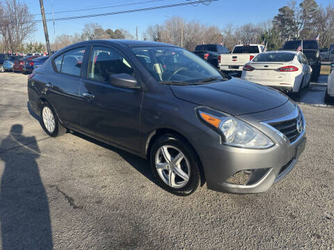 2019 Nissan Versa SV