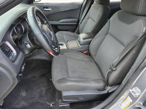 2018 Dodge Charger SXT