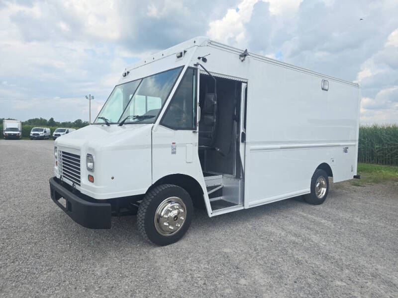 2015 Freightliner MT45 Chassis