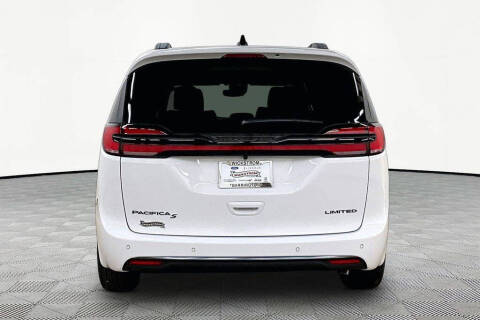 2027 Chrysler Pacifica Limited