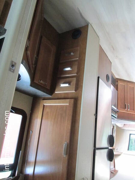 2020 Lance Camper 2465