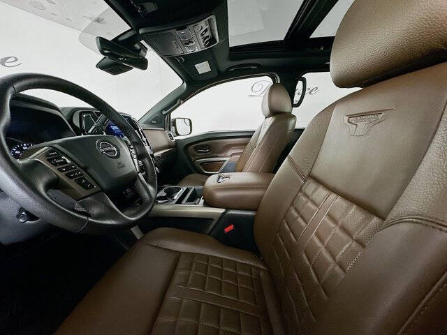 2023 Nissan Titan Platinum Reserve